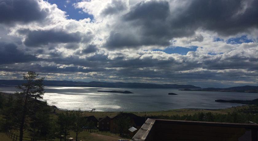 Гостевой дом Гостевые дома на родных берегах Сарма