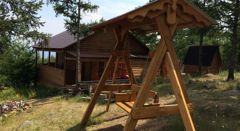 Гостевой дом Гостевые дома на родных берегах Сарма