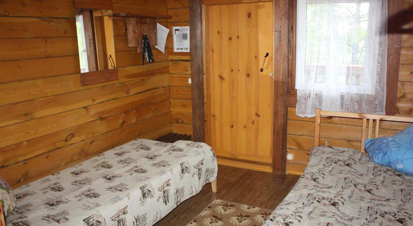 Гостевой дом Гостевые дома на родных берегах Сарма