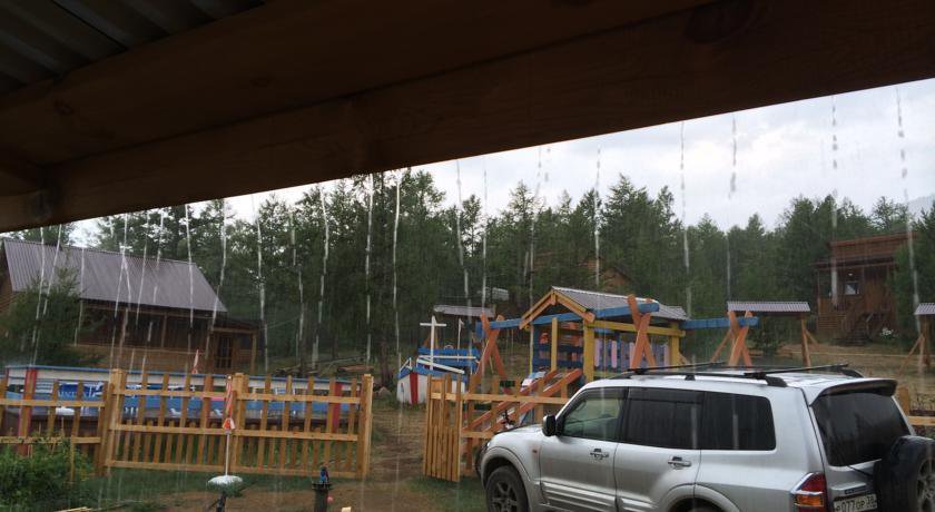 Гостевой дом Гостевые дома на родных берегах Сарма