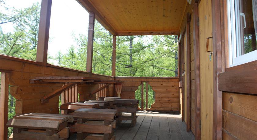 Гостевой дом Гостевые дома на родных берегах Сарма