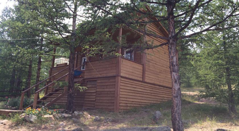 Гостевой дом Гостевые дома на родных берегах Сарма